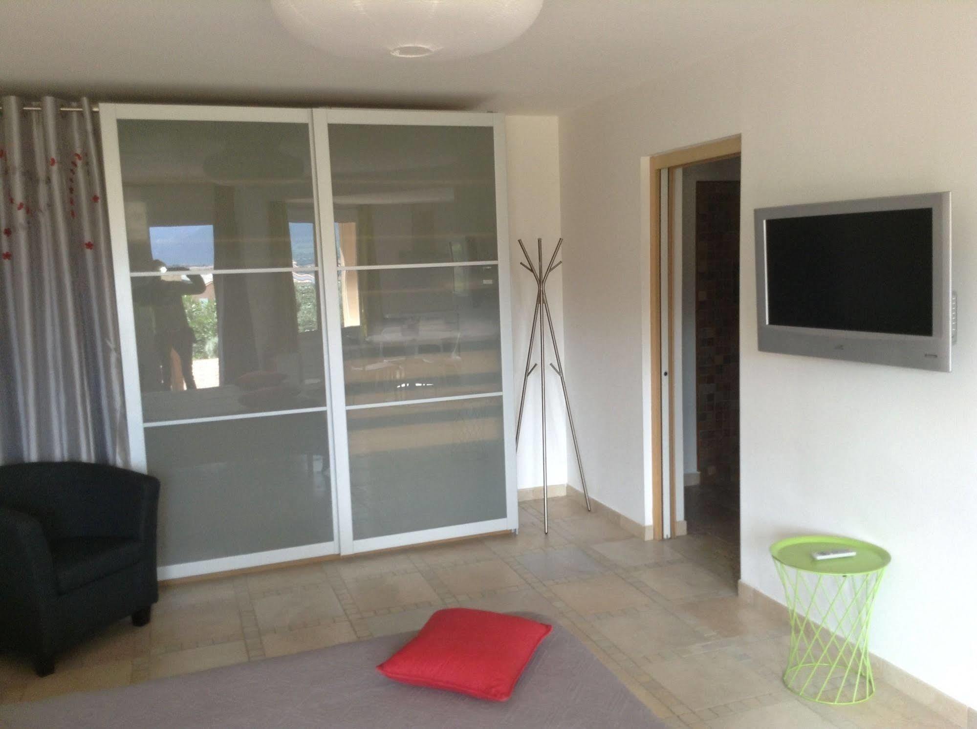 Residence Terra Thea Проприано Екстериор снимка